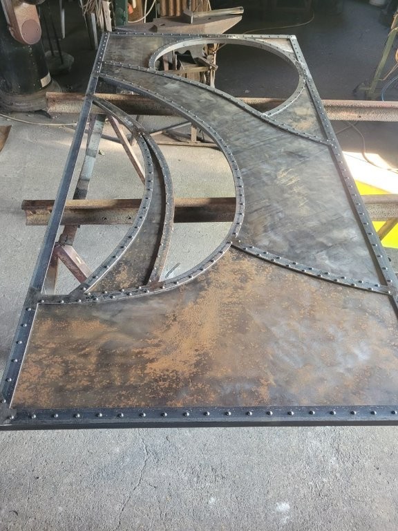 porte en cours de fabrication